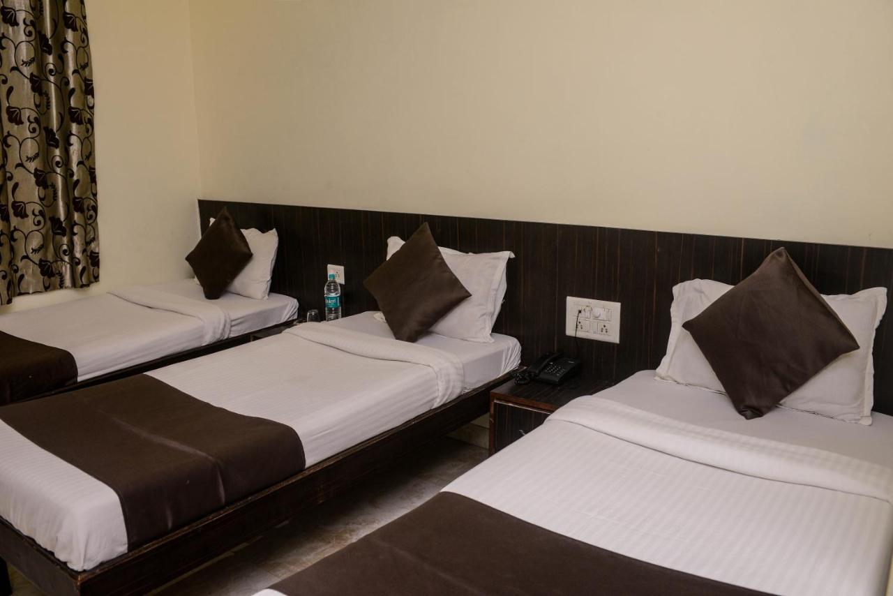 Hotel National Mumbai Exterior foto